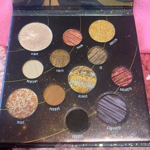 Dito Eyeshadow Venus Palette